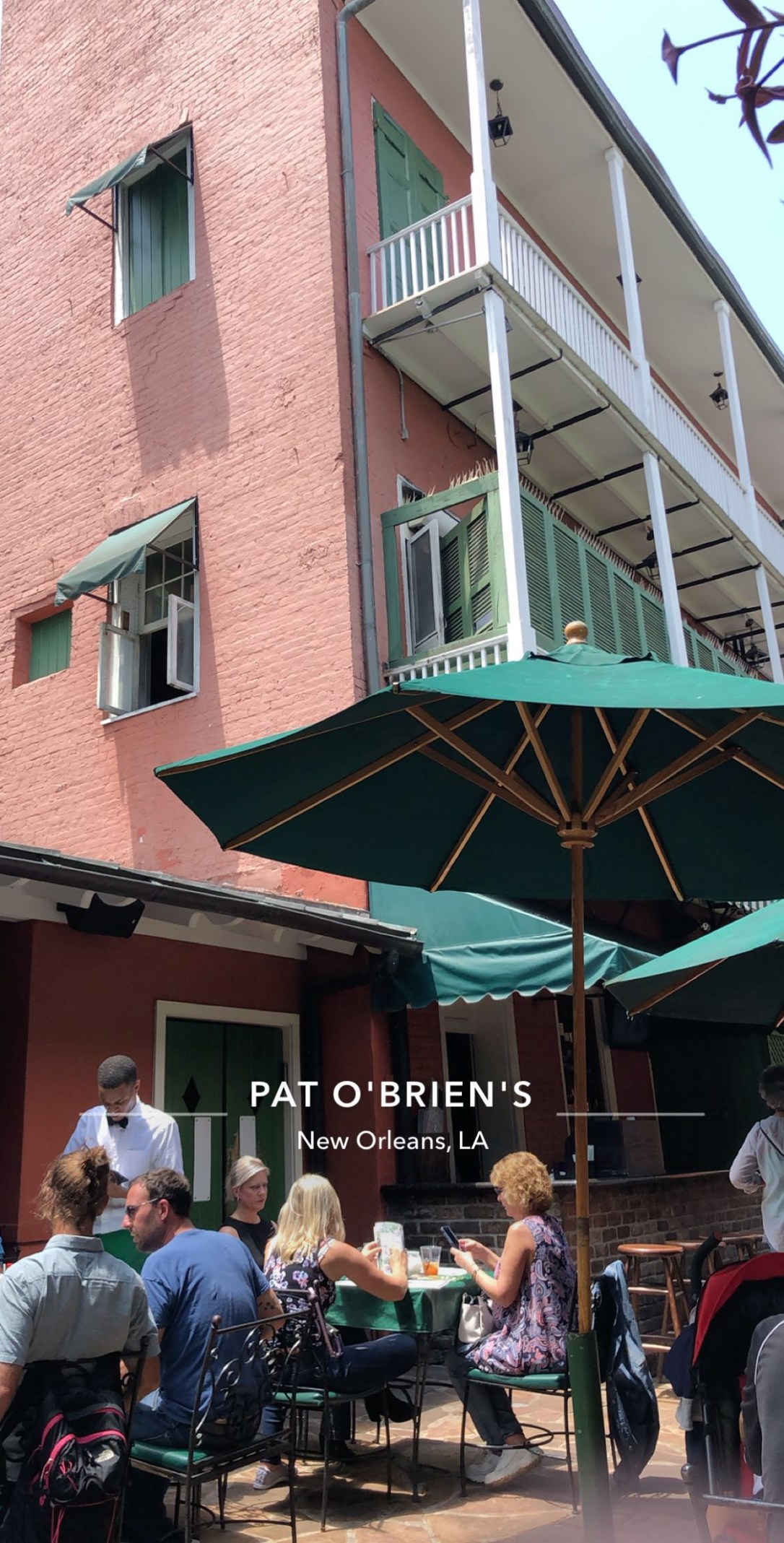 94EDBA97-C941-47B5-8995-ABF5EF791A1D